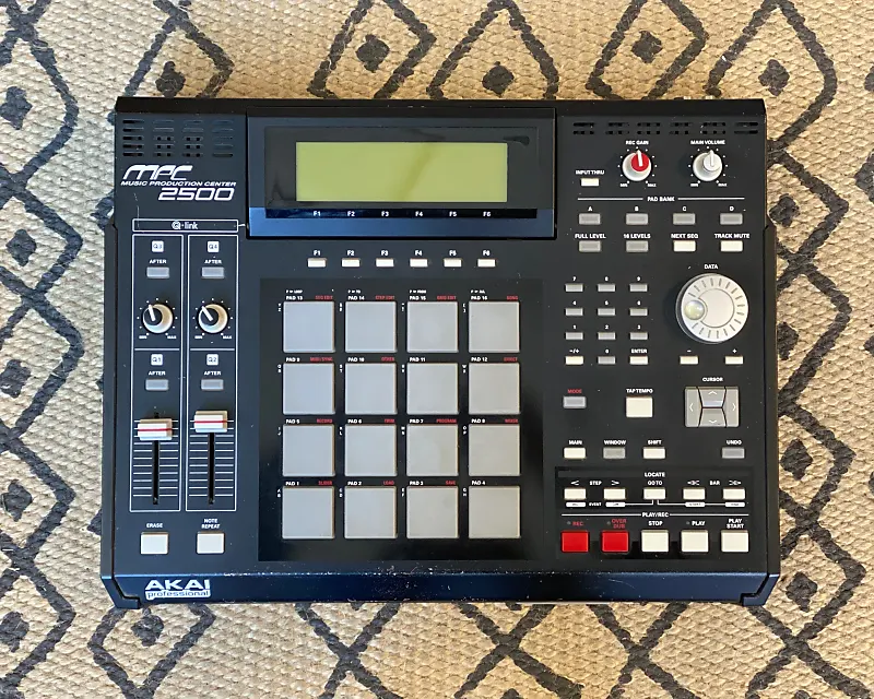 Akai MPC X image